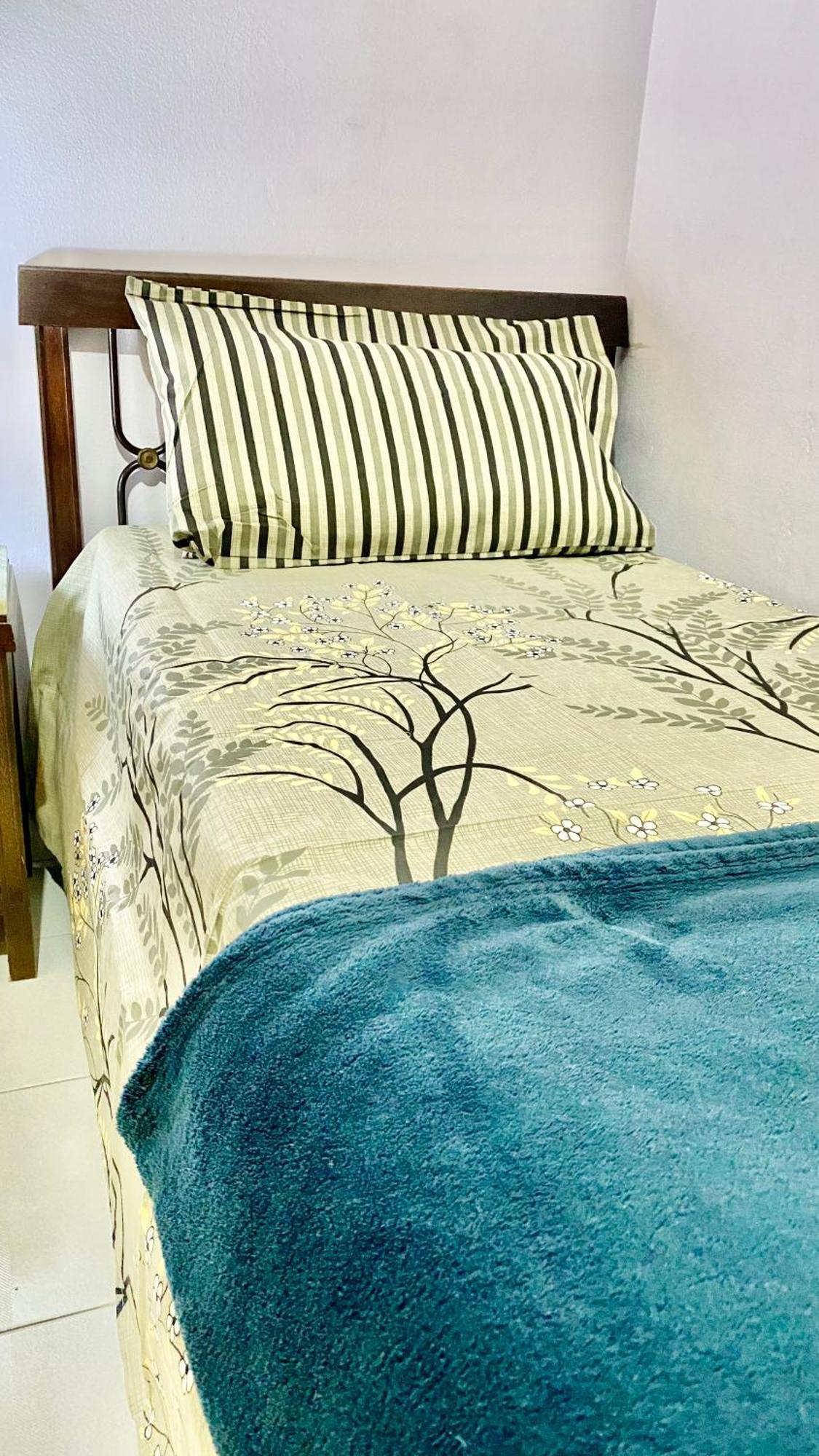 Habitacion Barato En Piso Familiar Compartido El Centro De La Ciudad Cerca De La Estacion De Autobuses 타라고나 외부 사진